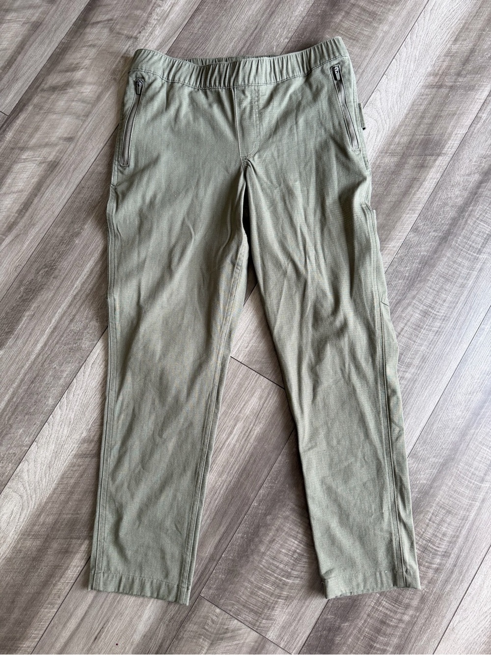 Carhartt Women’s Force Relaxed Fit Ripstop Work Pant Olive Green Sz S Durable